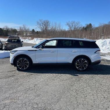 2022 Lincoln Aviator Reserve AWD