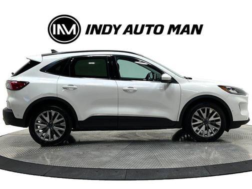 Star White 2021 Ford Escape Titanium Hybrid