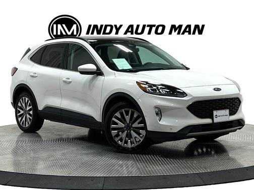 Star White 2021 Ford Escape Titanium Hybrid