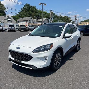 Star White 2021 Ford Escape Titanium Hybrid