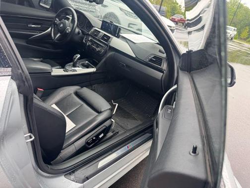 Glacier Silver Metallic 2015 BMW 428 i xDrive