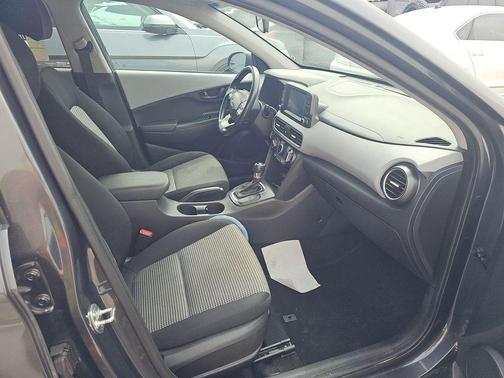 2018 Hyundai KONA SEL