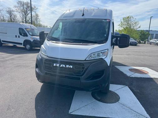 Bright White Clearcoat 2023 RAM ProMaster 2500 High Roof