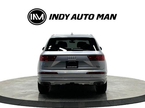 Florett Silver Metallic 2017 Audi Q7 3.0T Prestige
