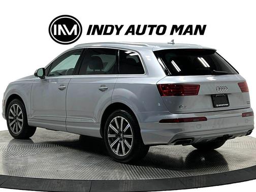 Florett Silver Metallic 2017 Audi Q7 3.0T Prestige