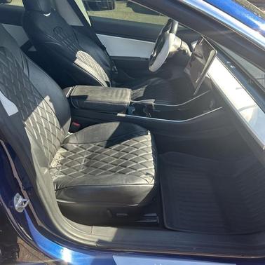 Deep Blue Metallic 2019 Tesla Model 3 Standard Range Plus