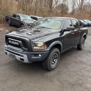 Brilliant Black Crystal Pearlcoat 2016 RAM 1500 Rebel