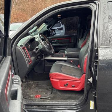 Brilliant Black Crystal Pearlcoat 2016 RAM 1500 Rebel