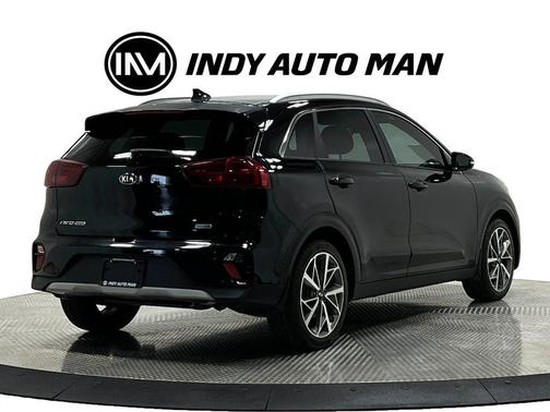 Aurora Black Pearl 2021 Kia Niro Touring