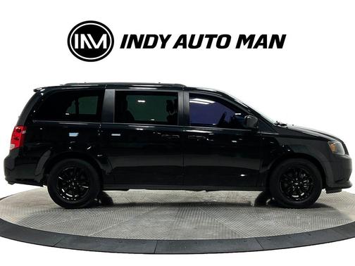 Black Onyx Crystal Pearlcoat 2019 Dodge Grand Caravan GT