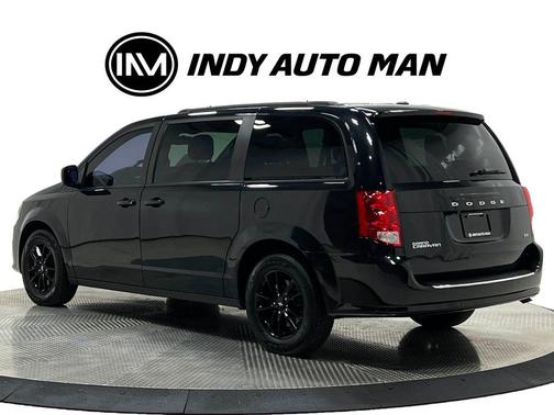 Black Onyx Crystal Pearlcoat 2019 Dodge Grand Caravan GT