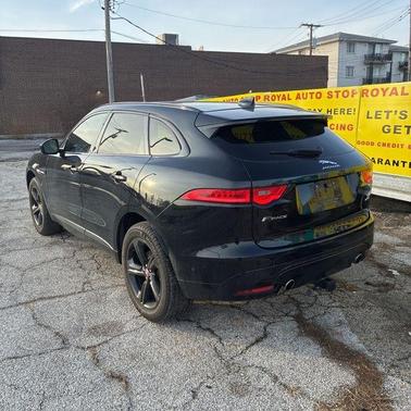 2019 Jaguar F-PACE S