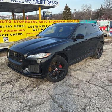 2019 Jaguar F-PACE S