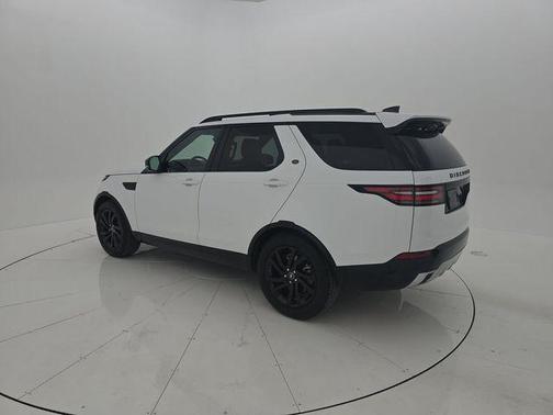 2020 Land Rover Discovery Landmark