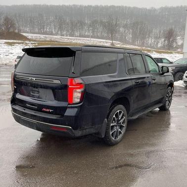 2022 Chevrolet Suburban RST