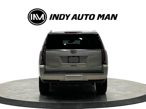 Silver Coast Metallic 2017 Cadillac Escalade Luxury
