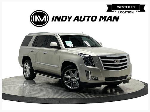 Silver Coast Metallic 2017 Cadillac Escalade Luxury