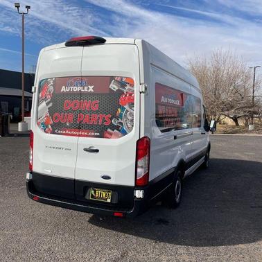 2022 Ford Transit-250 Base