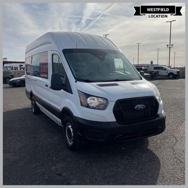 2022 Ford Transit-250 Base