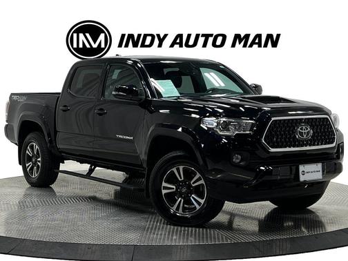 Midnight Black Metallic 2019 Toyota Tacoma TRD Sport