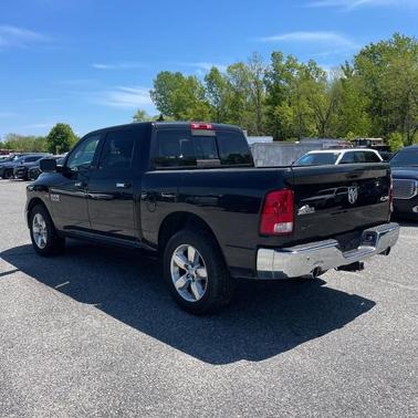 Brilliant Black Crystal Pearlcoat 2017 RAM 1500 Big Horn