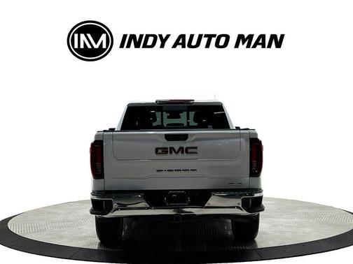 Summit White 2023 GMC Sierra 1500 SLT