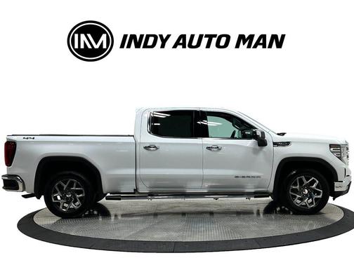 Summit White 2023 GMC Sierra 1500 SLT