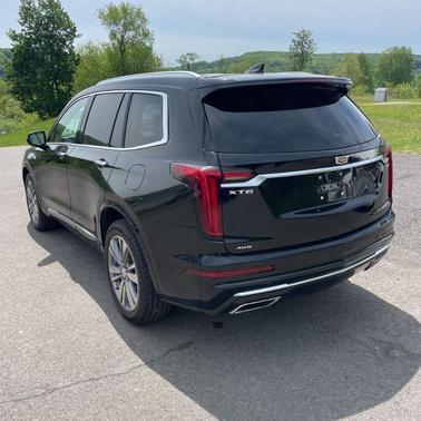 Stellar Black Metallic 2022 Cadillac XT6 Premium Luxury AWD