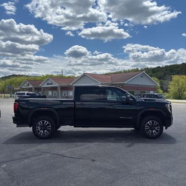 Onyx Black 2021 GMC Sierra 2500 AT4