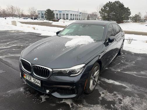 2017 BMW 740e xDrive iPerformance