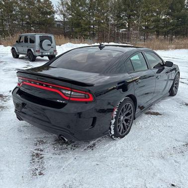2016 Dodge Charger SRT 392
