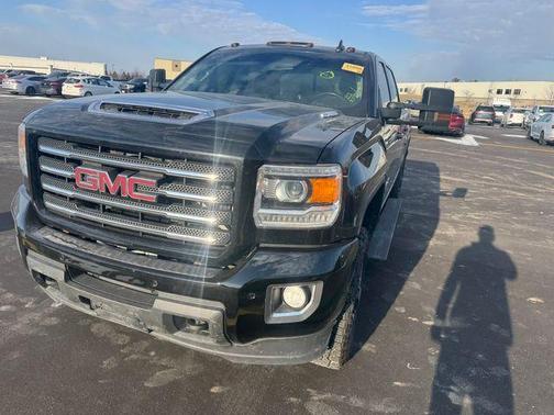 2019 GMC Sierra 2500 SLT
