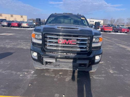 2019 GMC Sierra 2500 SLT