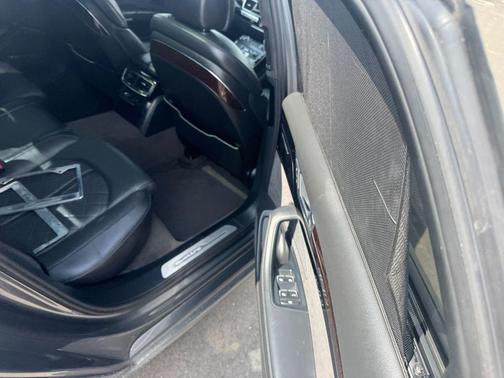 Monsoon Gray Metallic 2017 Audi A8 L 4.0T Sport