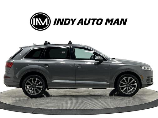 Graphite Gray Metallic 2018 Audi Q7 3.0T Premium Plus
