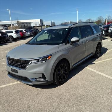Ceramic Silver 2022 Kia Carnival SX Prestige