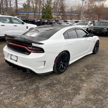 Bright White Clearcoat 2016 Dodge Charger SRT 392