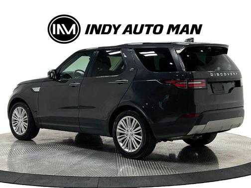 Black 2018 Land Rover Discovery HSE LUXURY