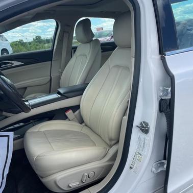 White Platinum Clearcoat Metallic 2018 Lincoln MKZ Reserve