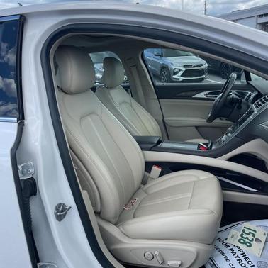 White Platinum Clearcoat Metallic 2018 Lincoln MKZ Reserve