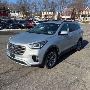 2017 Hyundai SANTA FE SE