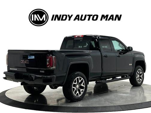 Onyx Black 2018 GMC Sierra 1500 SLT