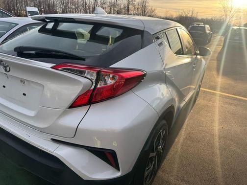 2019 Toyota C-HR XLE