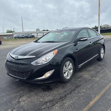 Eclipse Black 2015 Hyundai SONATA Hybrid Base