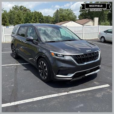 Metal 2022 Kia Carnival EX