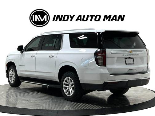 Summit White 2022 Chevrolet Suburban LT