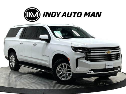 Summit White 2022 Chevrolet Suburban LT