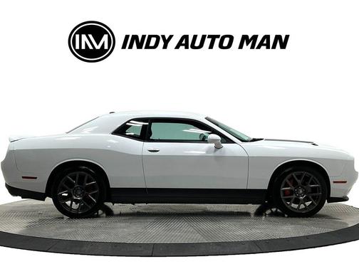 White Knuckle Clearcoat 2018 Dodge Challenger R/T