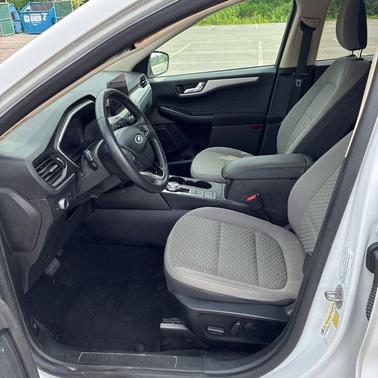 Oxford White 2020 Ford Escape SE Sport Hybrid