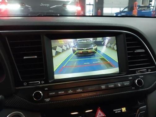 2018 Hyundai ELANTRA Sport